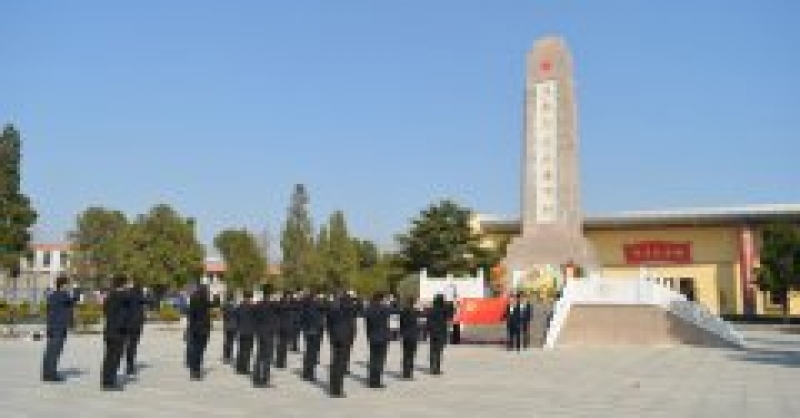 集團(tuán)團(tuán)委開展“緬懷革命先烈，弘揚(yáng)民族精神”愛(ài)國(guó)主義教育活動(dòng)